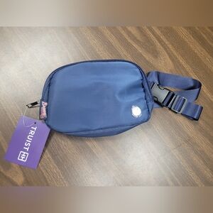 Atlanta Braves belt bag